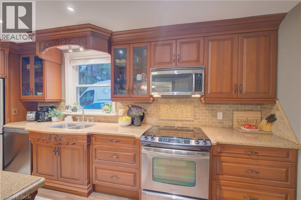 5421 KING Street - 13