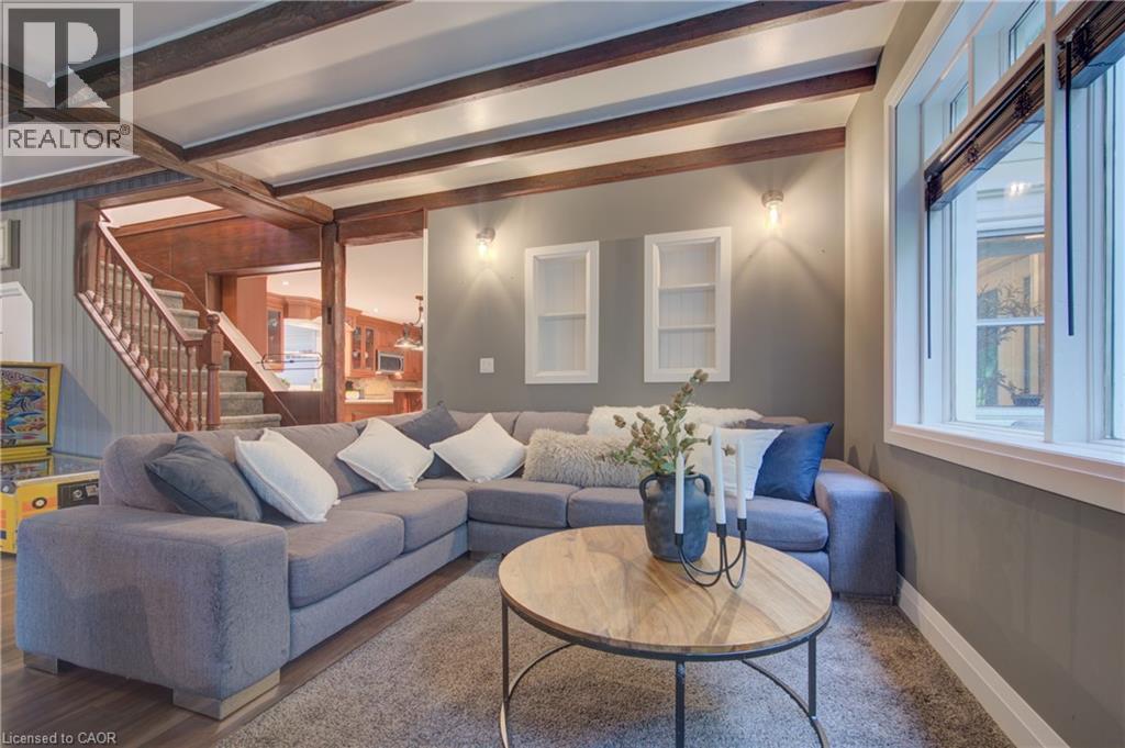 5421 KING Street - 8