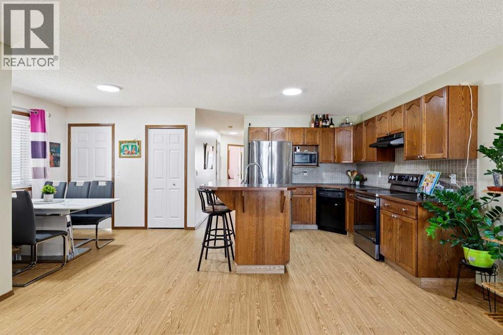 1916B 29 Avenue - 9