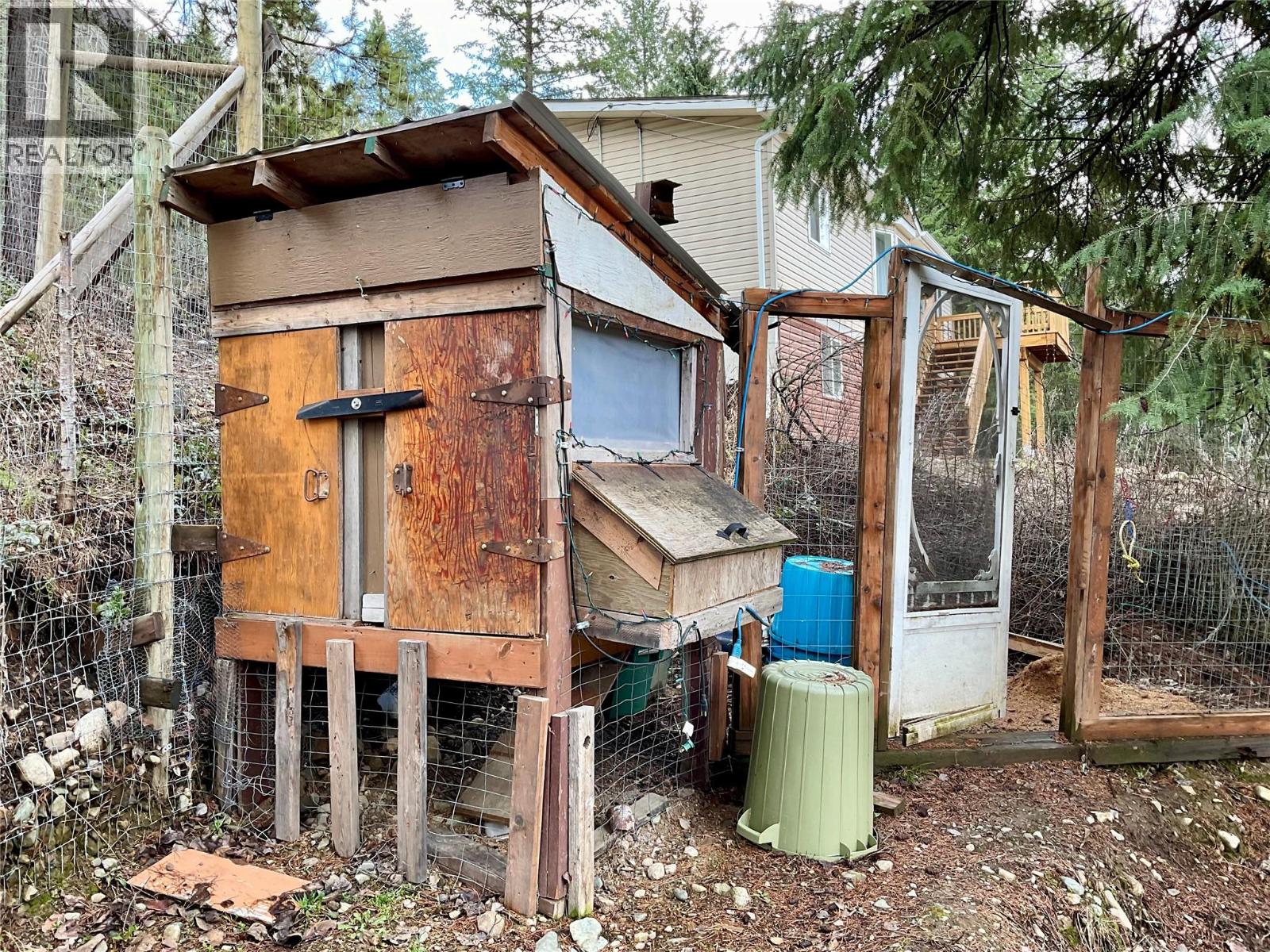 786 Strathmore Avenue - 11