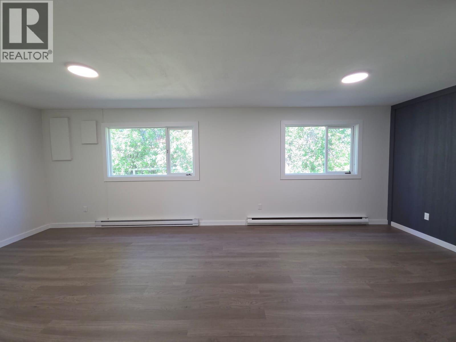6640 Lakeshore Drive - 20