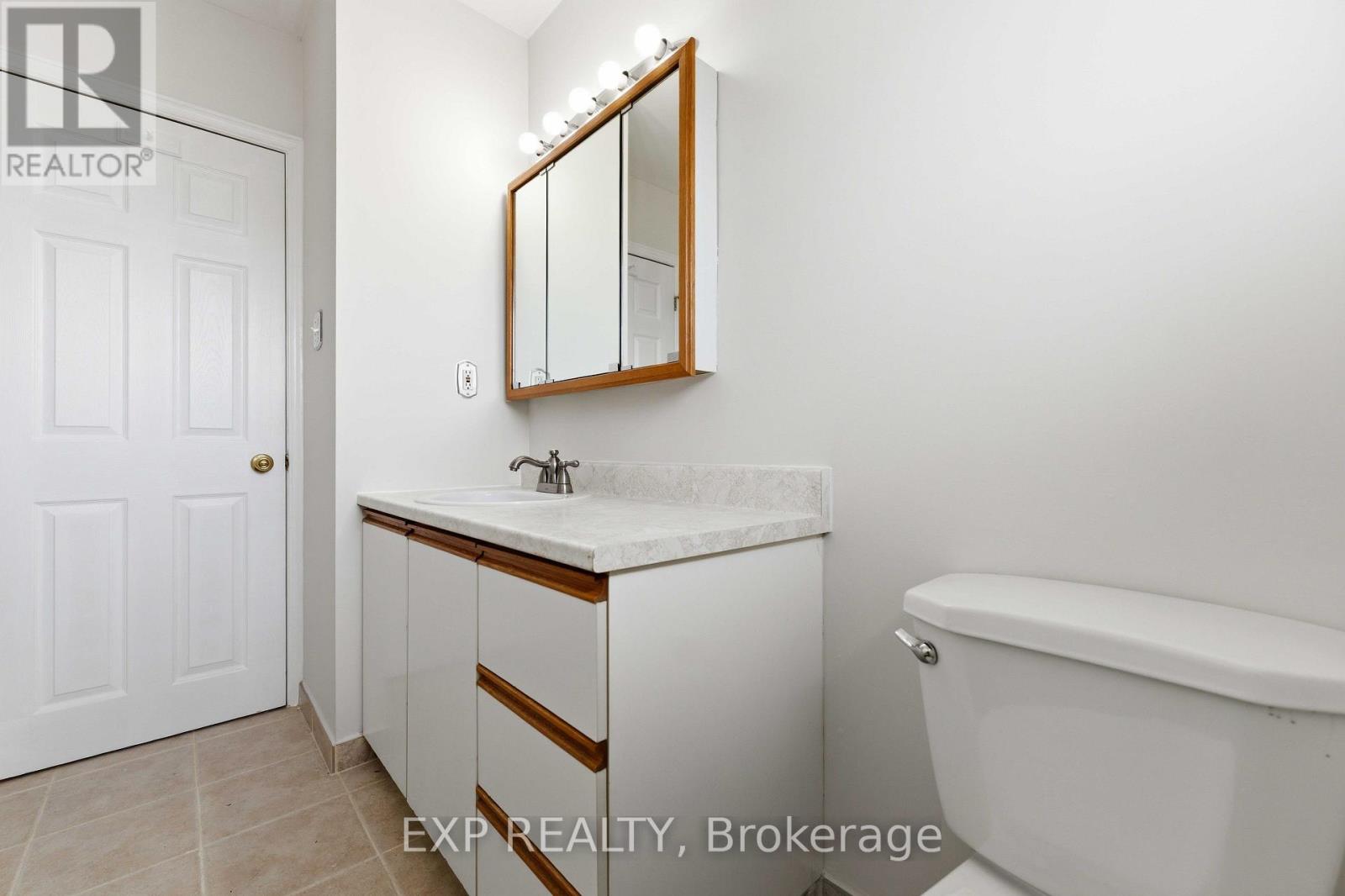 3 Bed, 2 Bath House for Sale in Ottawa – 2473 WALKLEY ROAD, Ottawa – MLS# X13618324 - Image 30