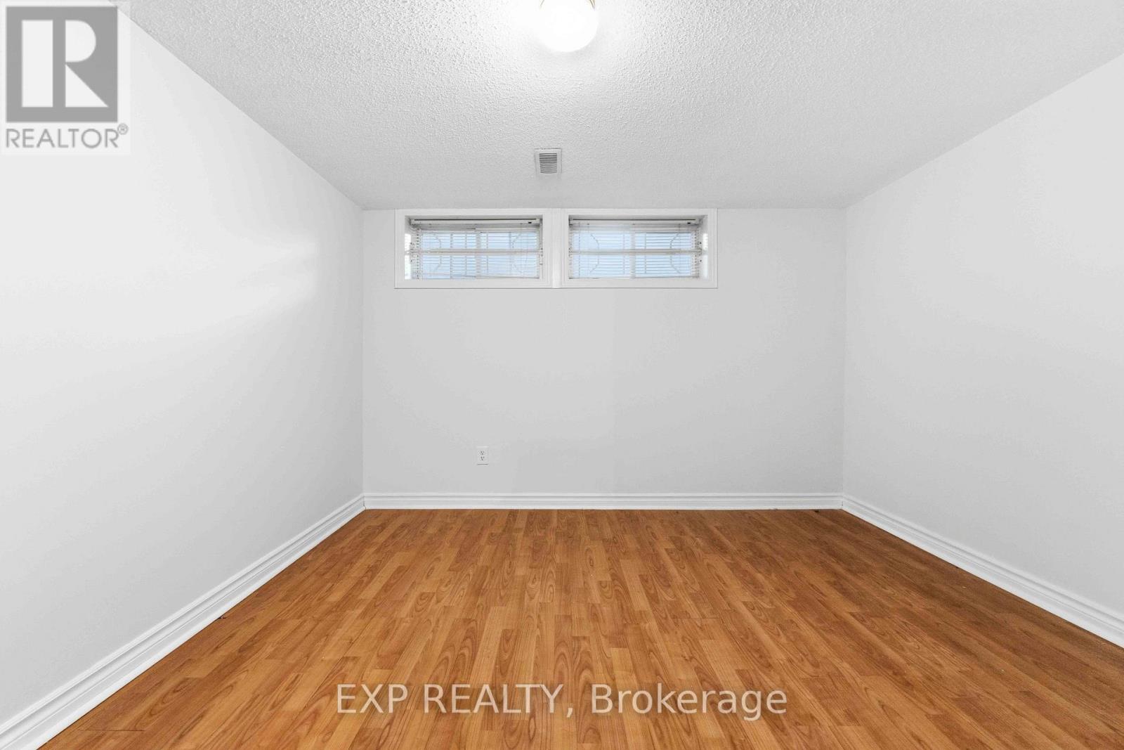 3 Bed, 2 Bath House for Sale in Ottawa – 2473 WALKLEY ROAD, Ottawa – MLS# X13618324 - Image 35