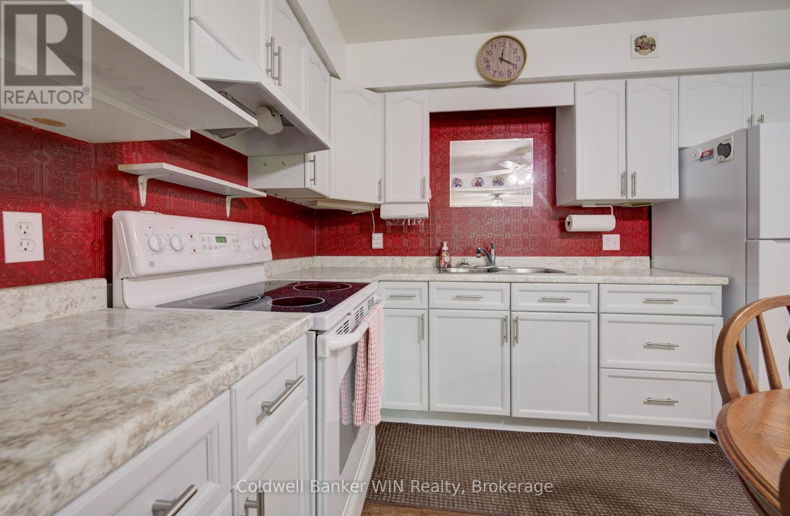 #306 440 DURHAM STREET W - 8