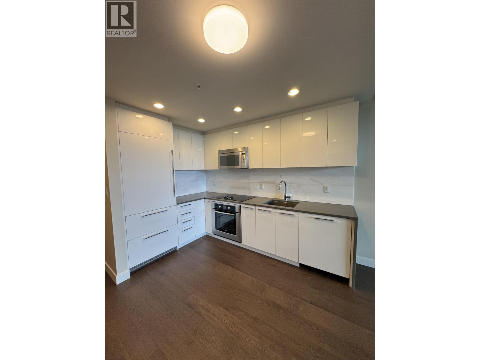 503 5728 BERTON AVENUE, Vancouver