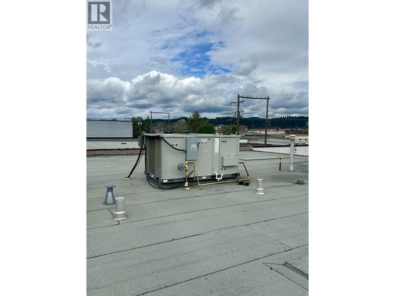 Photo 30 of 40 — 502 4TH AVENUE · Prince George, BC