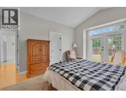 810 Reid Rd, French Creek, BC V9P2E6 Photo 27