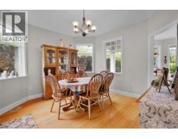 810 Reid Rd, French Creek, BC V9P2E6 Photo 16