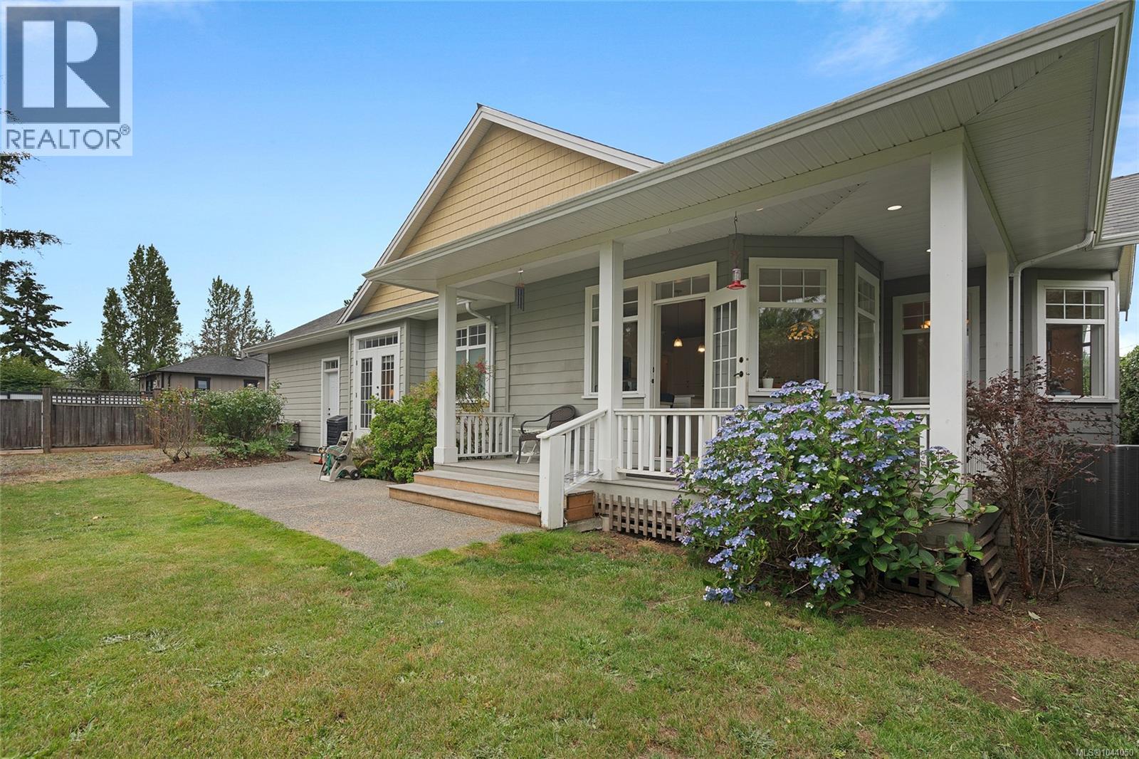 810 Reid Rd - 10