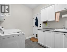 810 Reid Rd, French Creek, BC V9P2E6 Photo 32