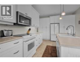 810 Reid Rd, French Creek, BC V9P2E6 Photo 23