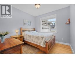 810 Reid Rd, French Creek, BC V9P2E6 Photo 33