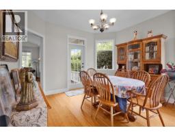 810 Reid Rd, French Creek, BC V9P2E6 Photo 18