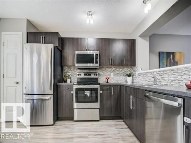 3221 CHERRY Crescent SW - Photo 10
