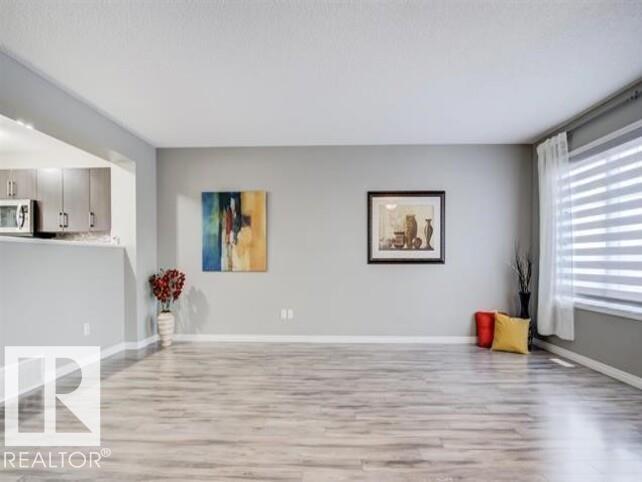 3221 CHERRY Crescent SW - Photo 6