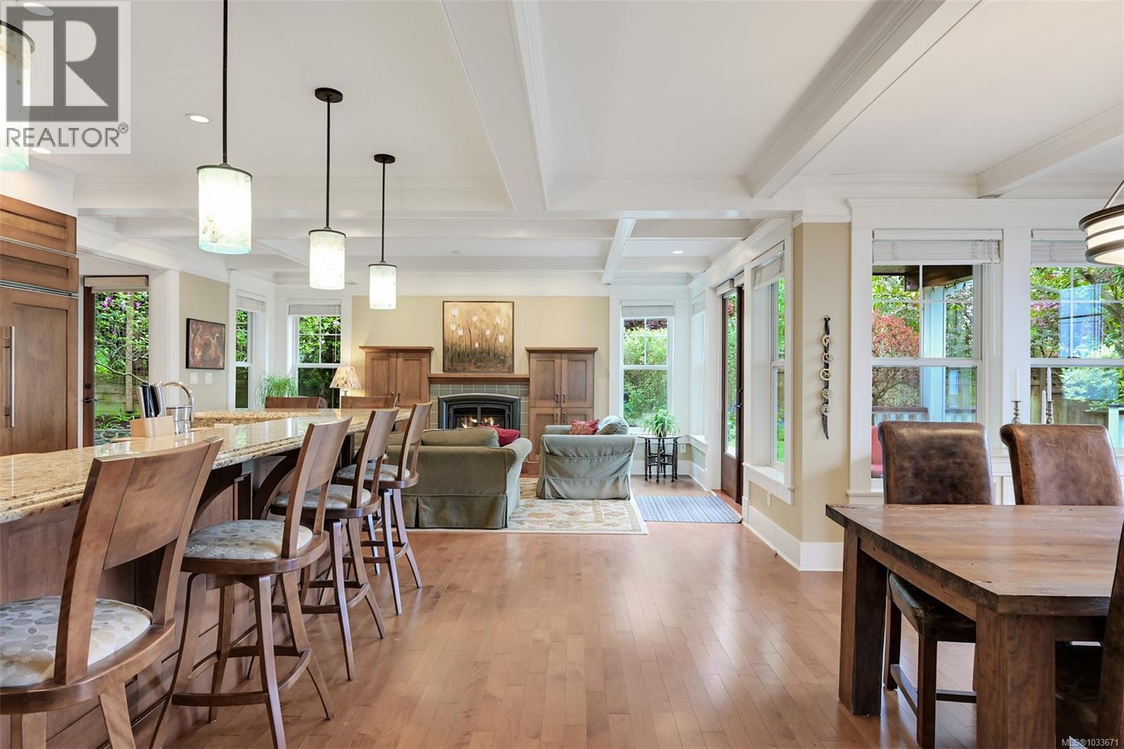 12 Briar Pl - 14