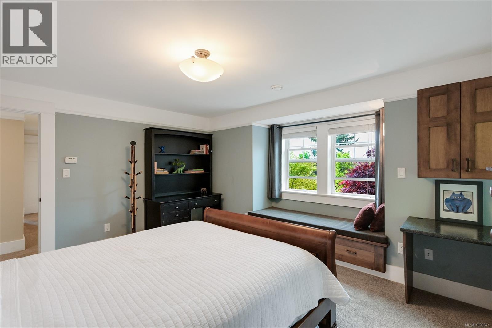 12 Briar Pl - 38