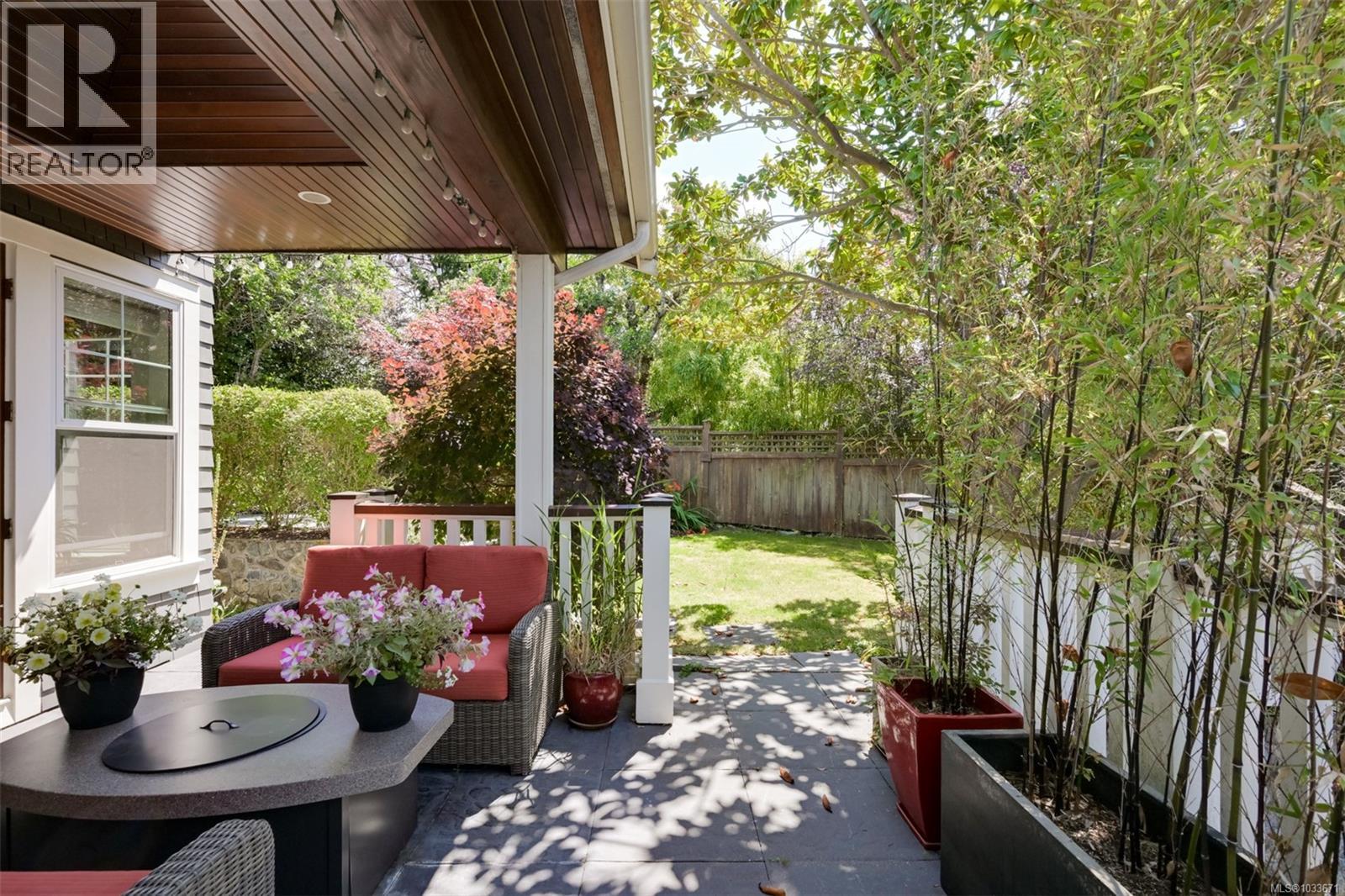12 Briar Pl - 19