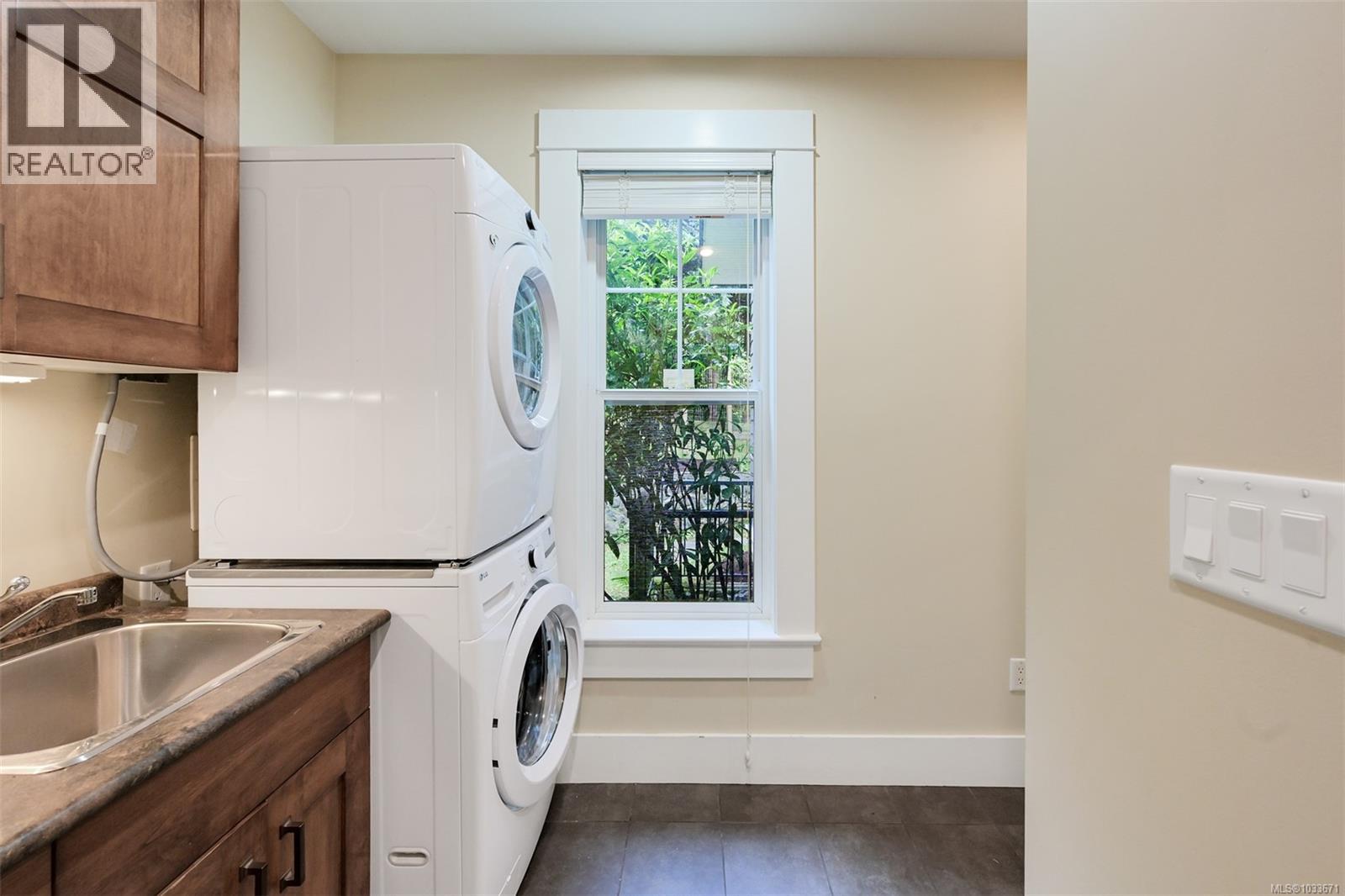 12 Briar Pl - 43