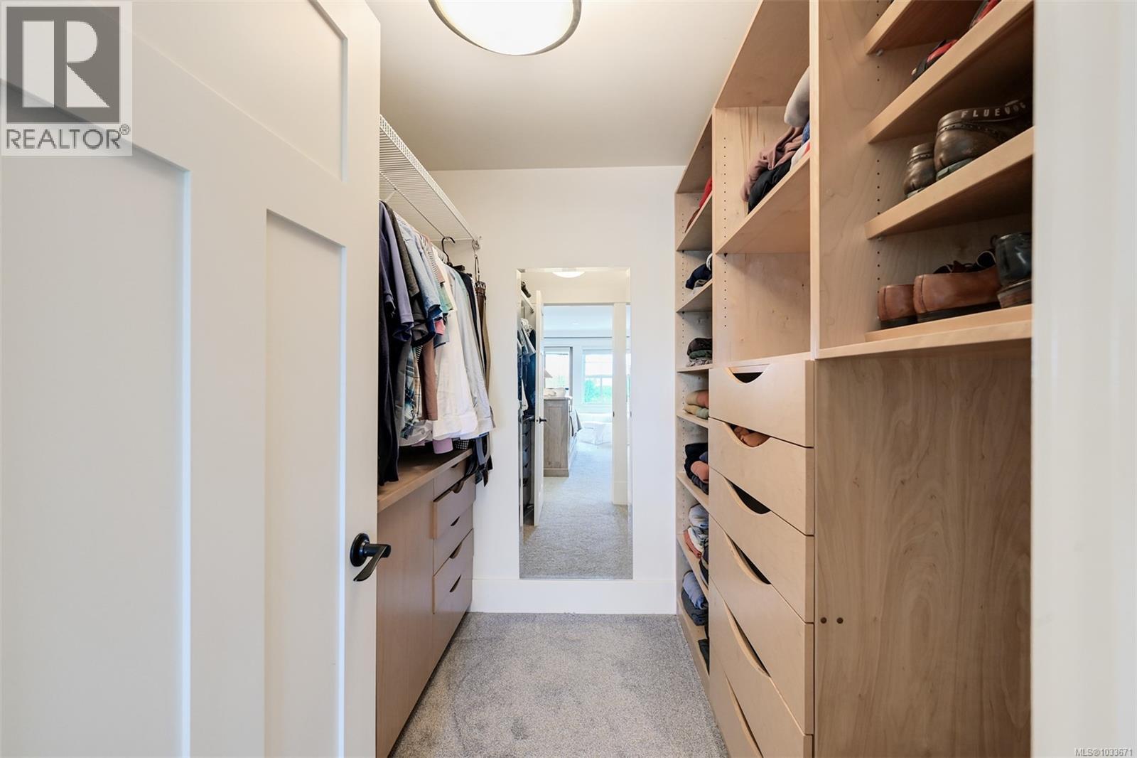 12 Briar Pl - 32
