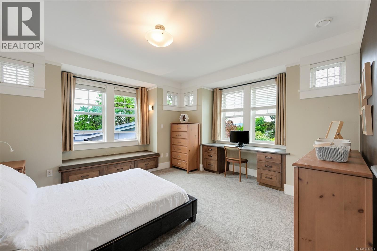 12 Briar Pl - 33