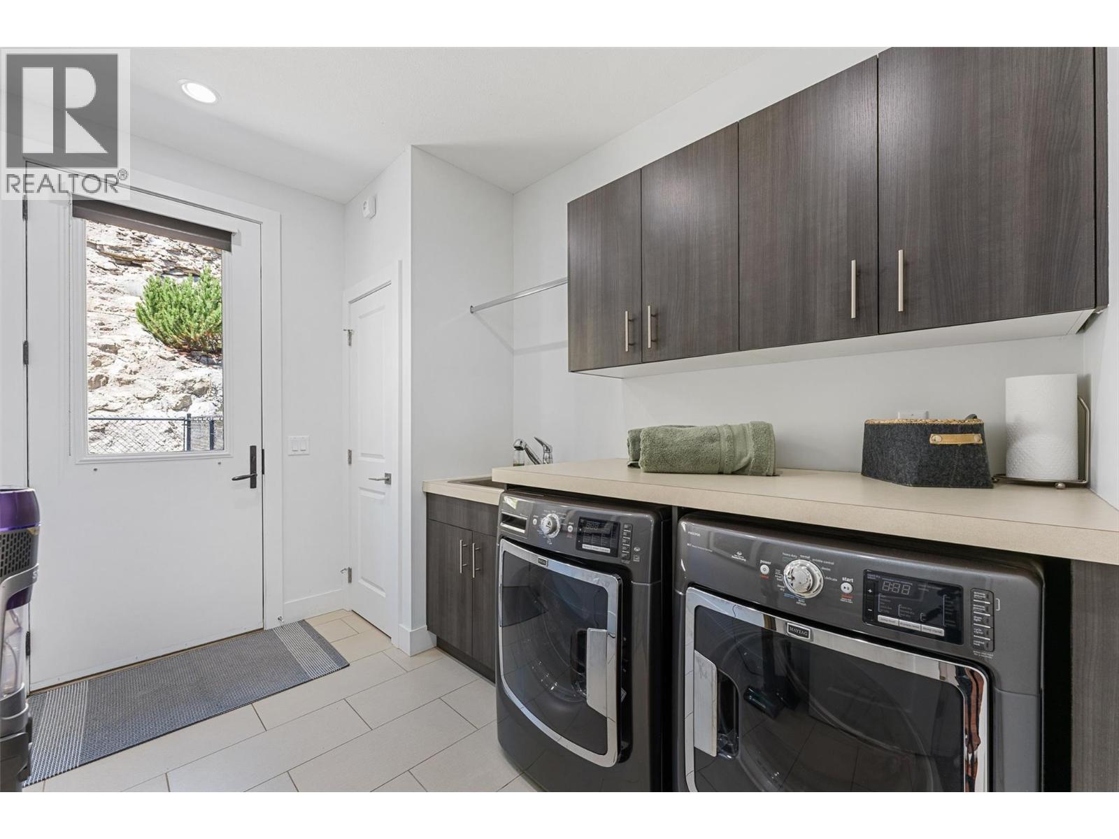 1410 Menu Road, West Kelowna