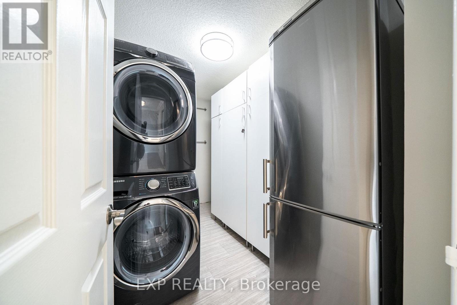 #404 30 HARDING BOULEVARD W - Image 22