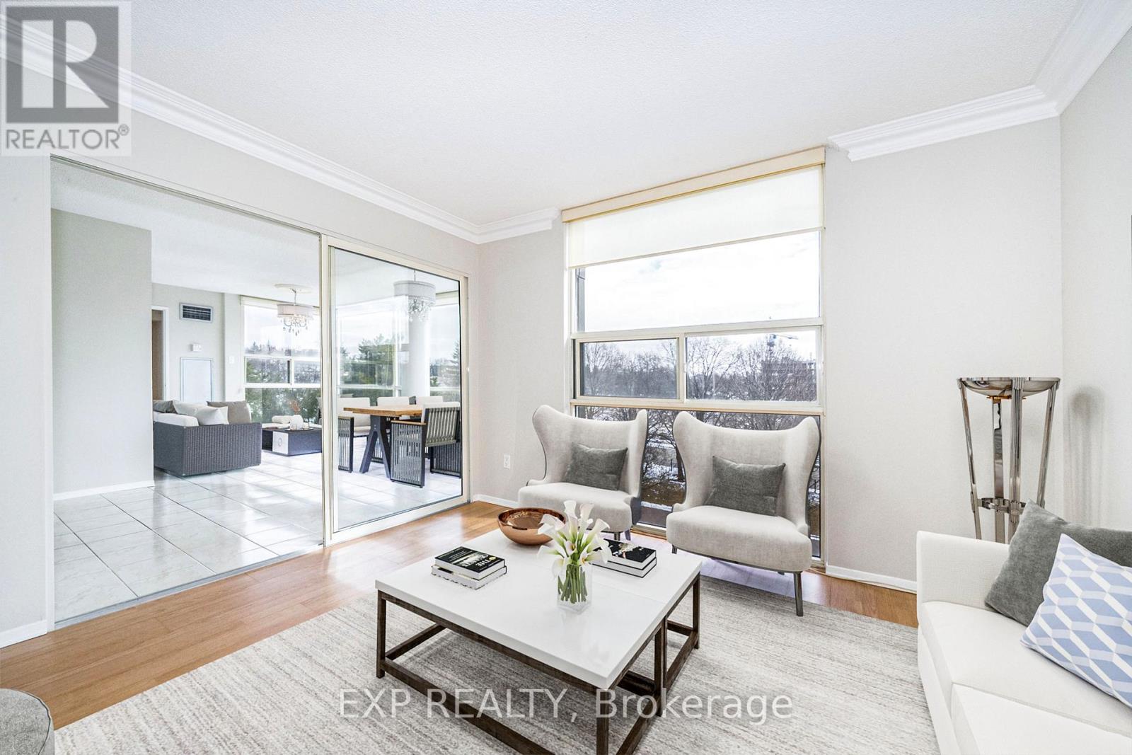 #404 30 HARDING BOULEVARD W - Image 6