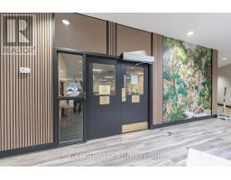 404 - 30 Harding Boulevard W, Richmond Hill, ON L4C9M3 Photo 31