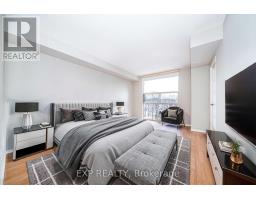 404 - 30 Harding Boulevard W, Richmond Hill, ON L4C9M3 Photo 7