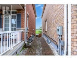Bsmt - 97 Maple Ridge Crescent, Markham, ON L6E1T9 Photo 10