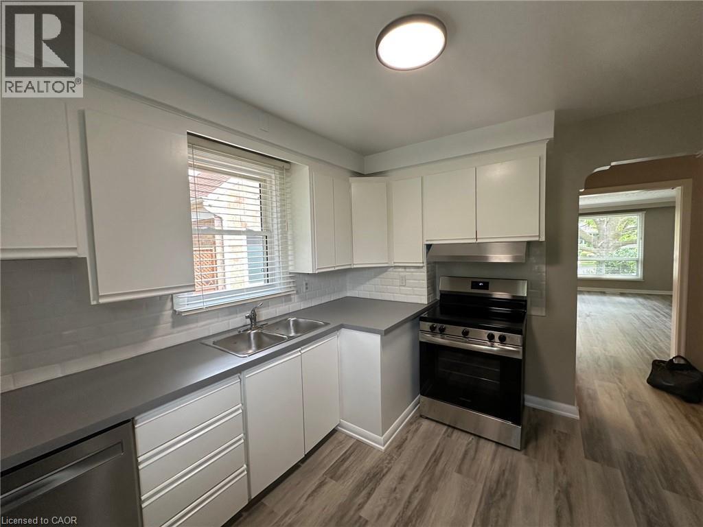 20 LLOYD MANOR Road - 12