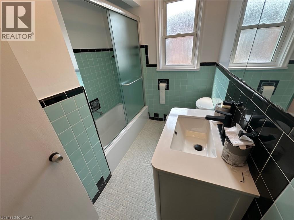 20 LLOYD MANOR Road - 17