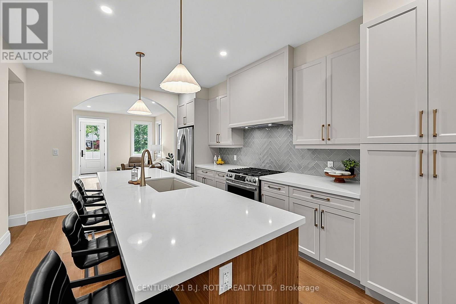 75 VANCOUVER STREET - 11