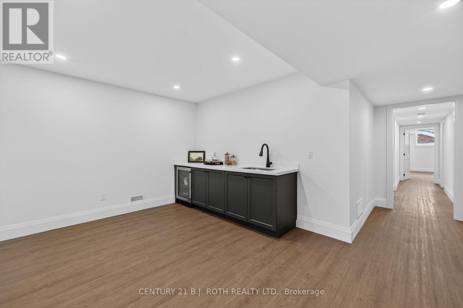 75 VANCOUVER STREET - 28