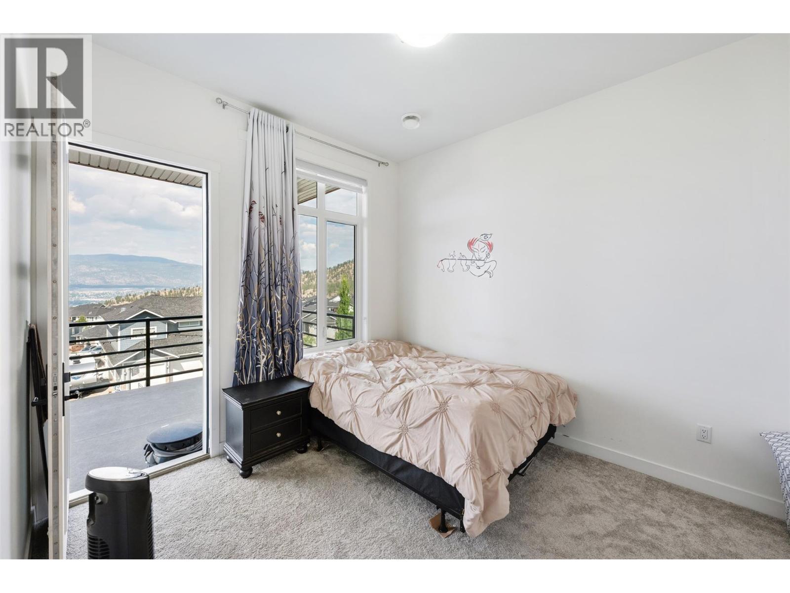 1076 SYER Road - 12