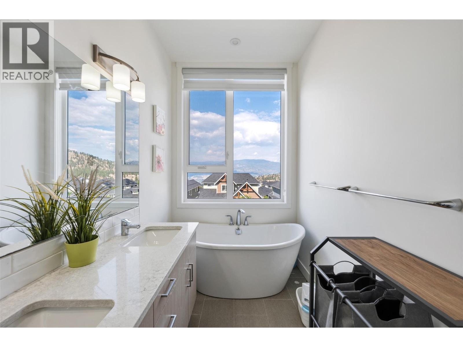 1076 SYER Road - 19