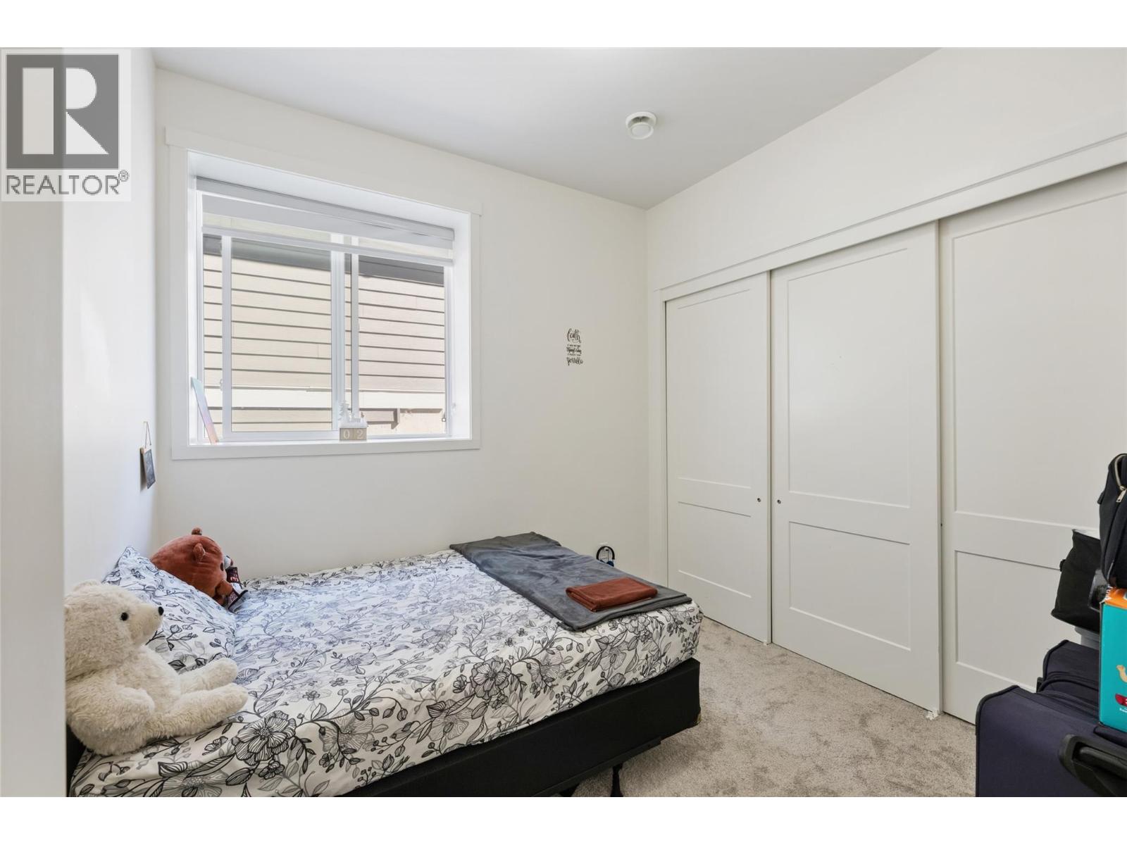 1076 SYER Road - 21
