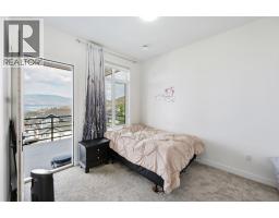 1076 Syer Road, Penticton, BC V2A9G4 Photo 12