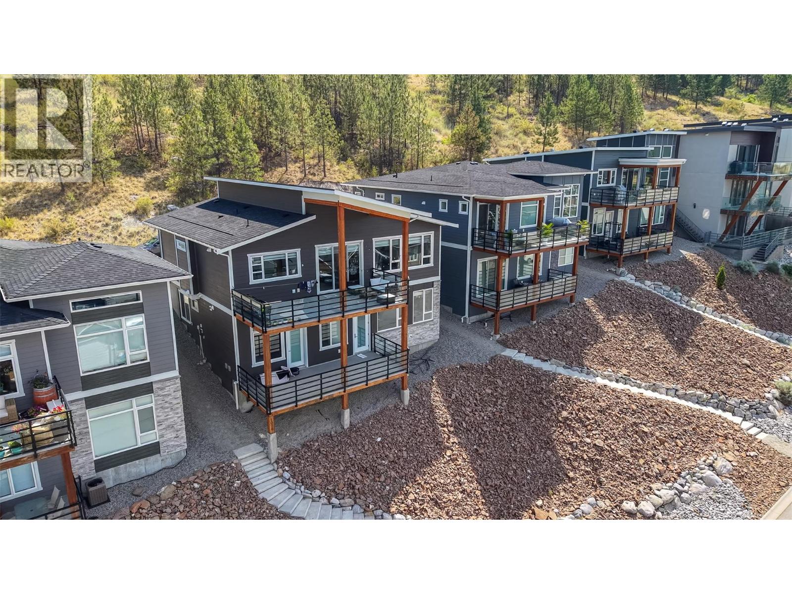 1076 SYER Road - 9
