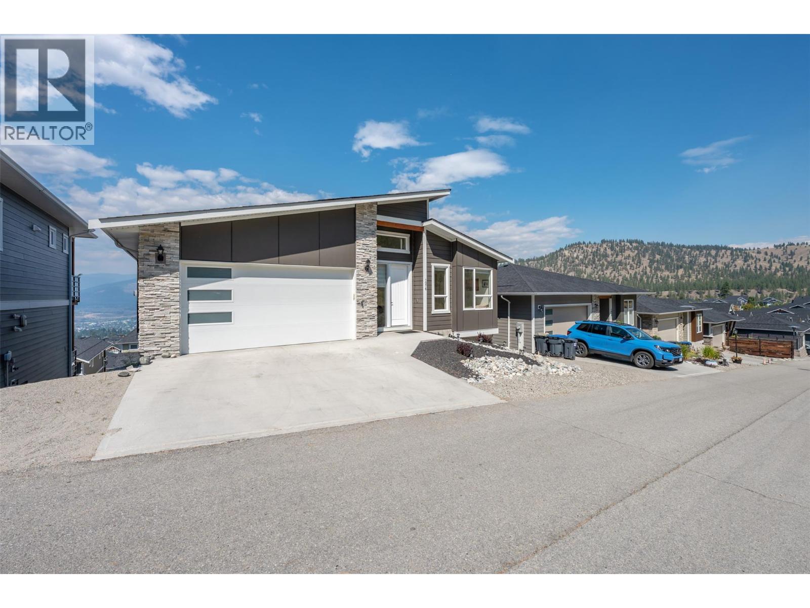 1076 SYER Road - 61