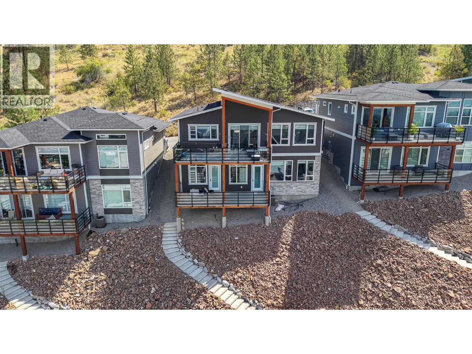 1076 SYER Road - 2