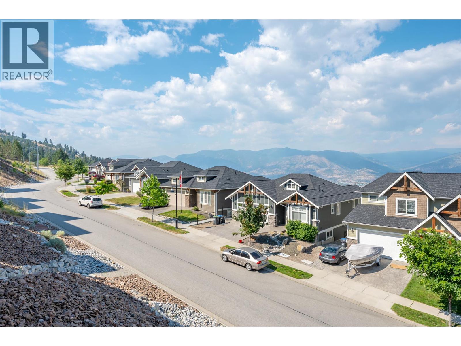 1076 SYER Road - 31