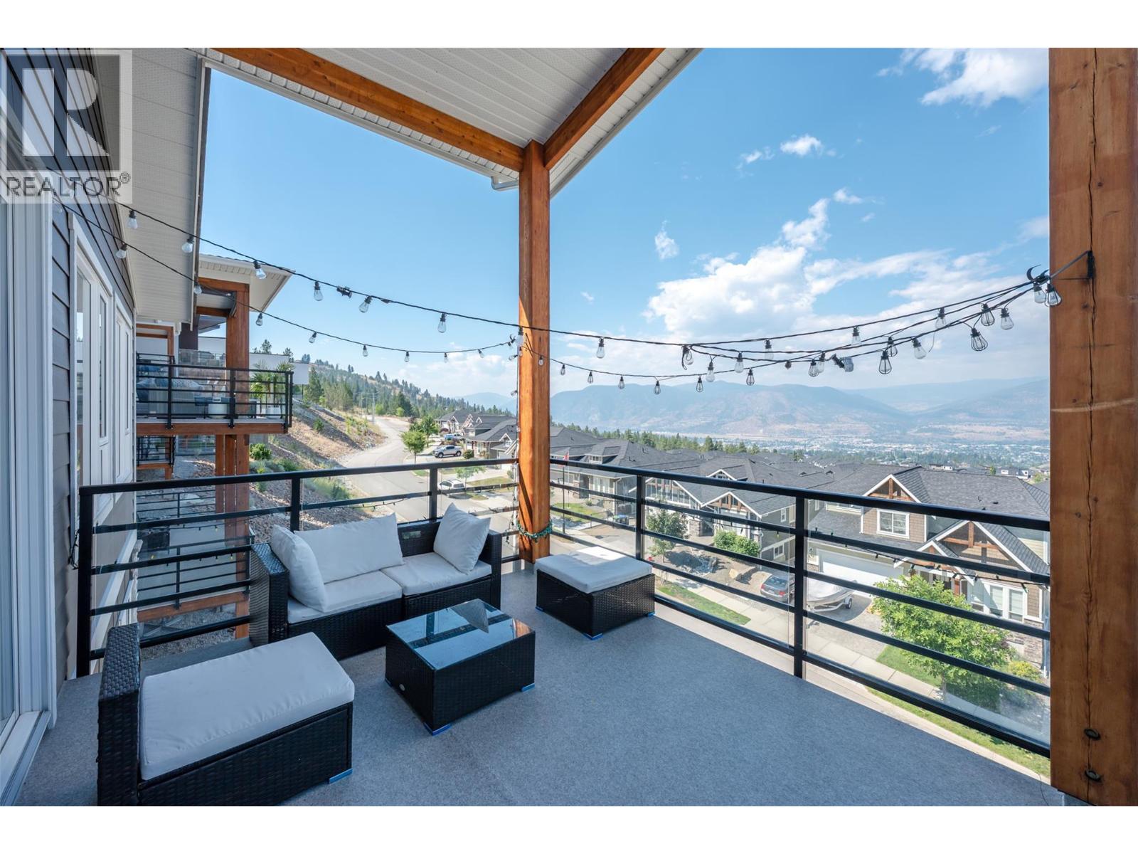 1076 SYER Road - 55
