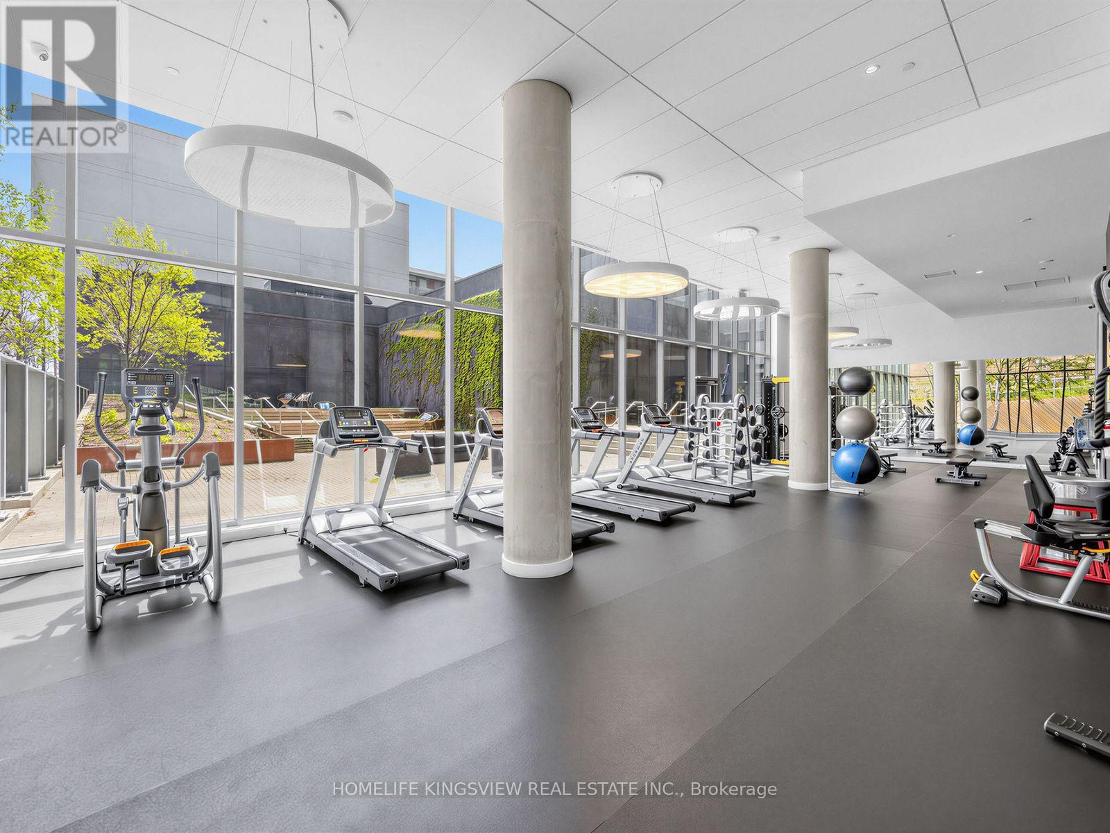 #311 160 FLEMINGTON ROAD - 23