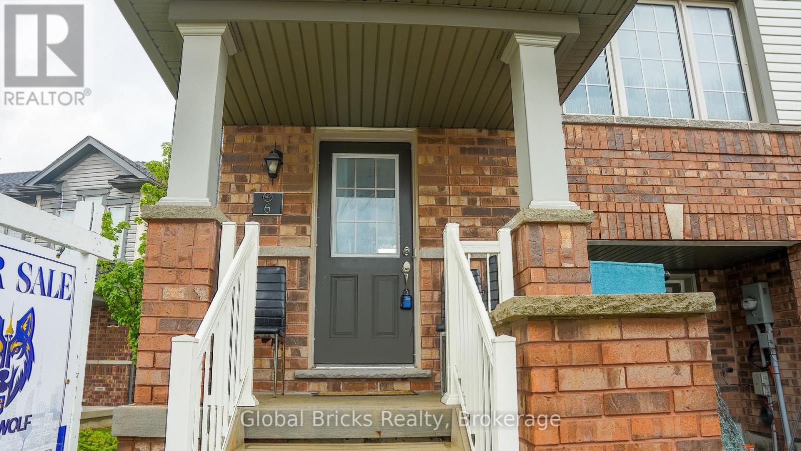 6 - 755 LINDEN DRIVE — photo 2