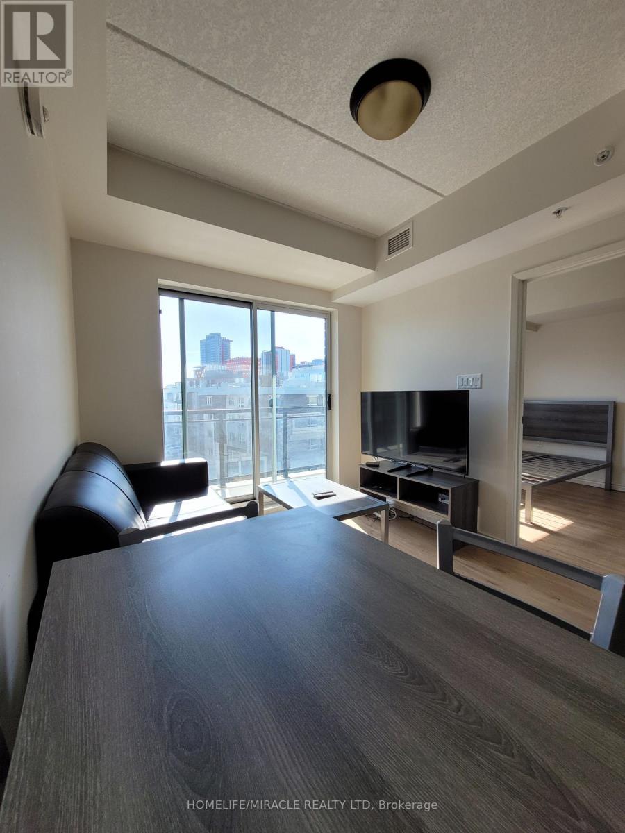 G510 - 275 LARCH STREET — photo 3