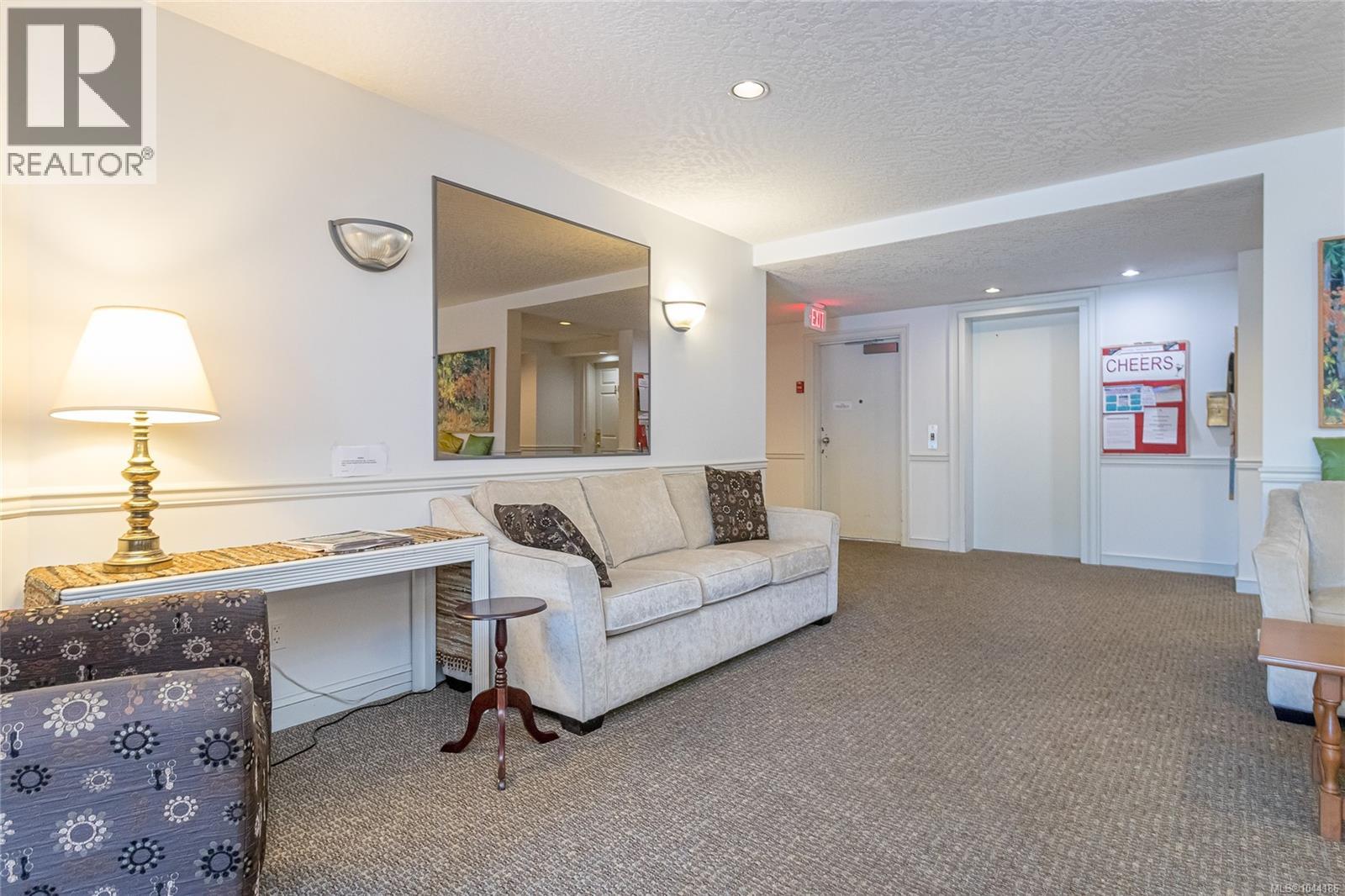 #207 273 Coronation Ave - 5