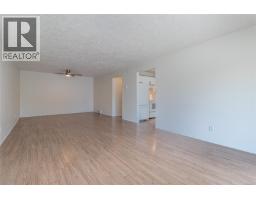 Laundry room - 207 273 Coronation Ave, Duncan, BC V9L2T1 Photo 10
