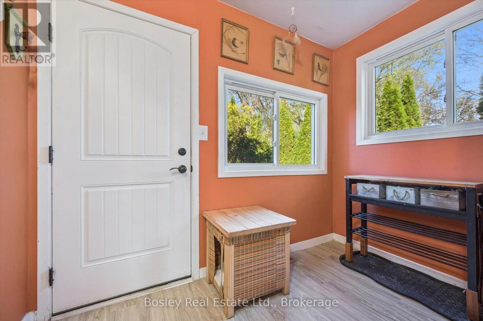 32 HOLLY TRAIL - 7